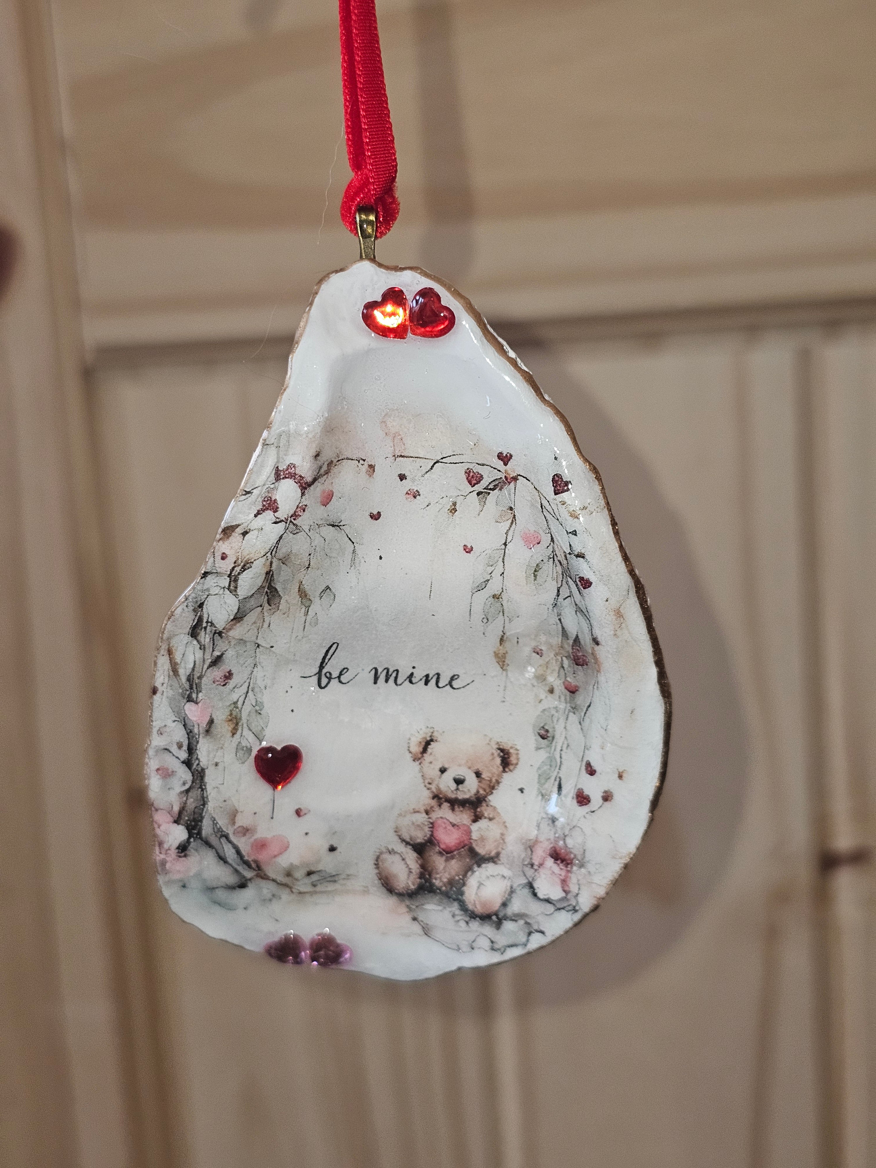 Decoupage Valentine's Day Oyster Shells - Be Mine